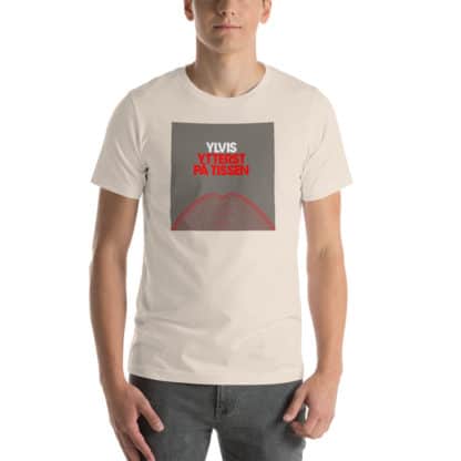 t shirt ylvis ytterst pa tissen cream