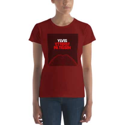 t shirt ylvis ytterst pa tissen red